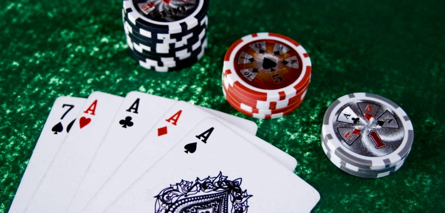 What Is Omaha Poker Strategy A Player Should Follow?